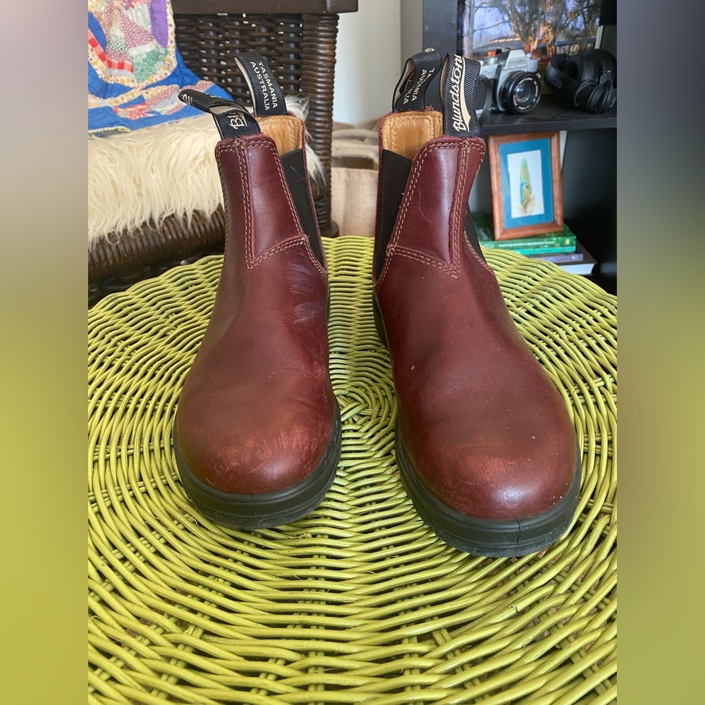 Blundstone #1440 - Redwood sz 4.5 (Women’s 7.5)
